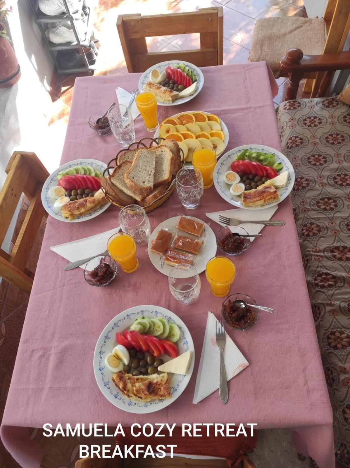 베라트 Samuela Cozy Retreat 빌라 외부 사진
